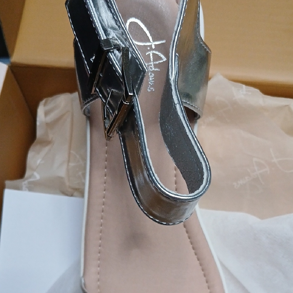 J ADAMS Silver Wedge Sandals - Picture 2 of 9